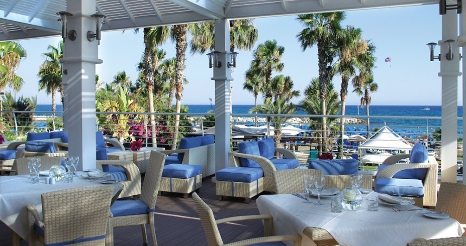 Lordos Beach Larnaka kipar restoran oceanis