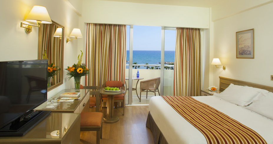 Lordos Beach Larnaka kipar standard soba